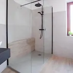 Design Alpino In Centro Con Balcone E Parcheggio
