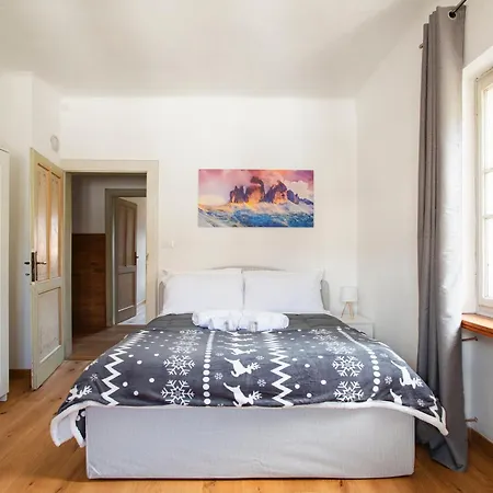 Design Alpino In Centro Con Balcone E Parcheggio Appartamento *